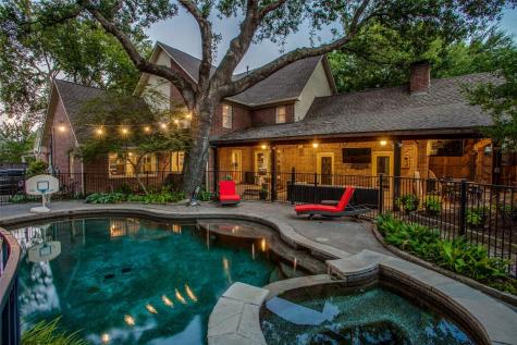 6715 Lakehurst Avenue Dallas TX 75230