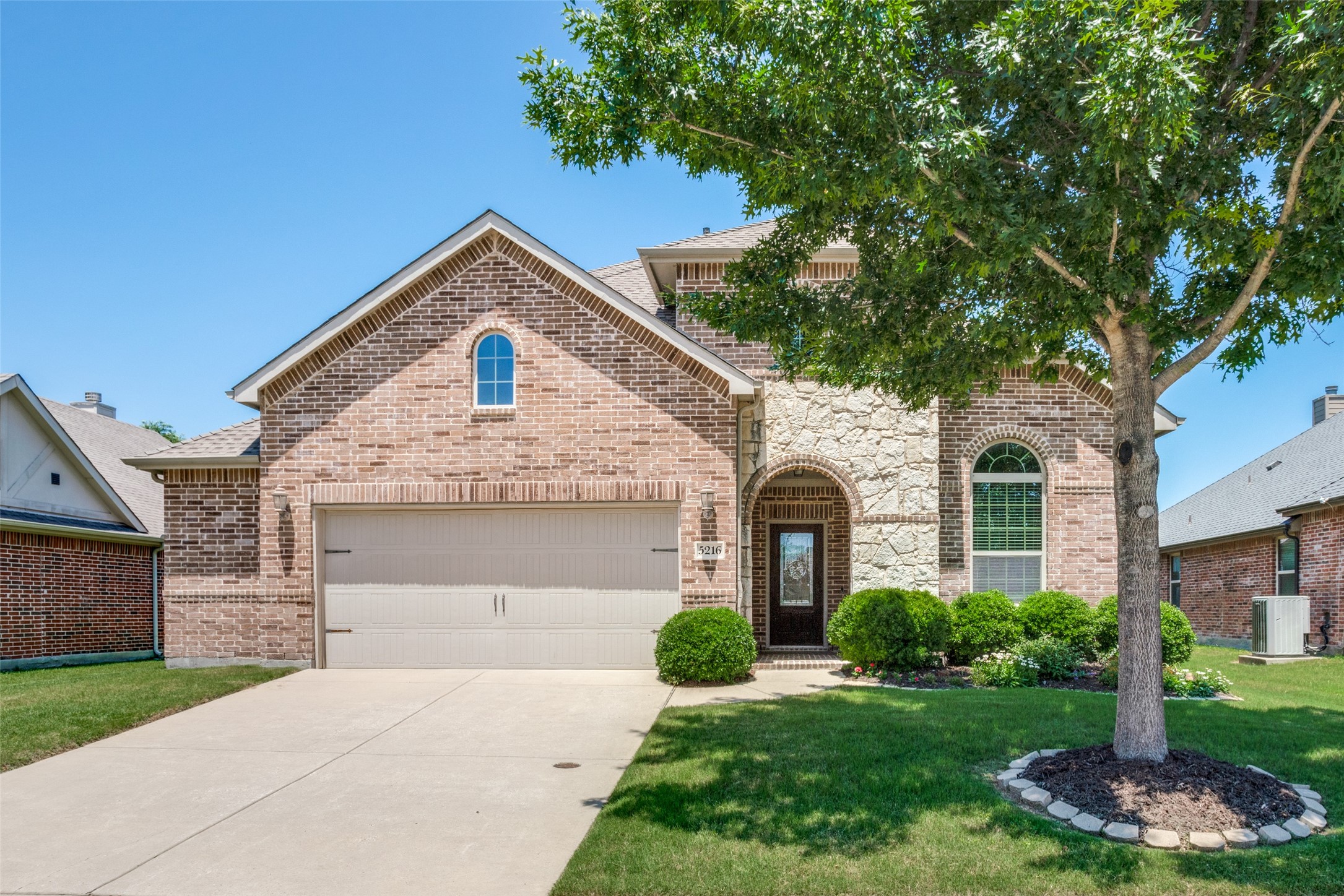 5216 Grovewood Drive Mckinney TX 75071
