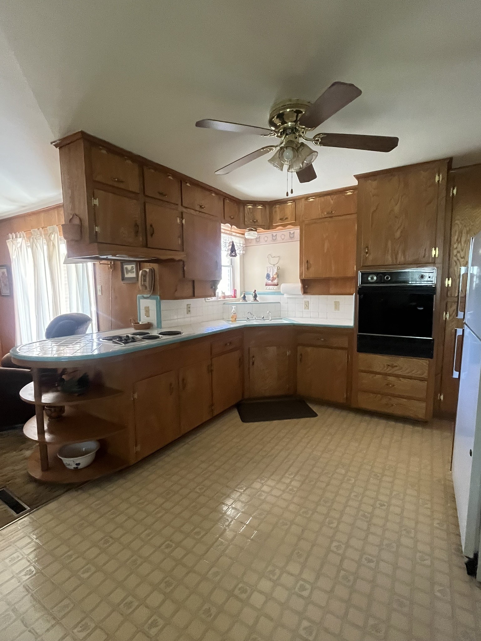 111 Lakeridge Road Lakeside TX 76108