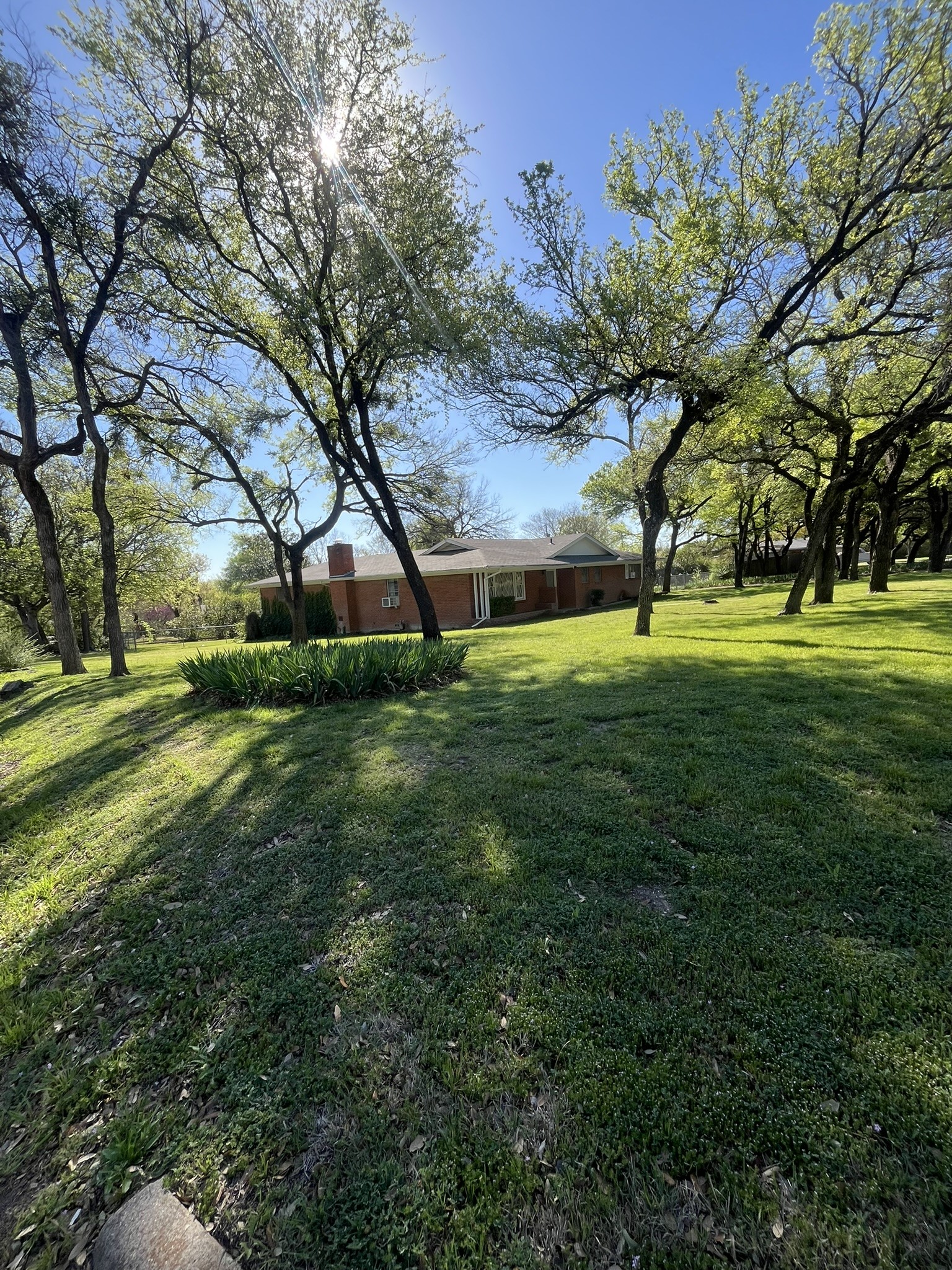 111 Lakeridge Road Lakeside TX 76108