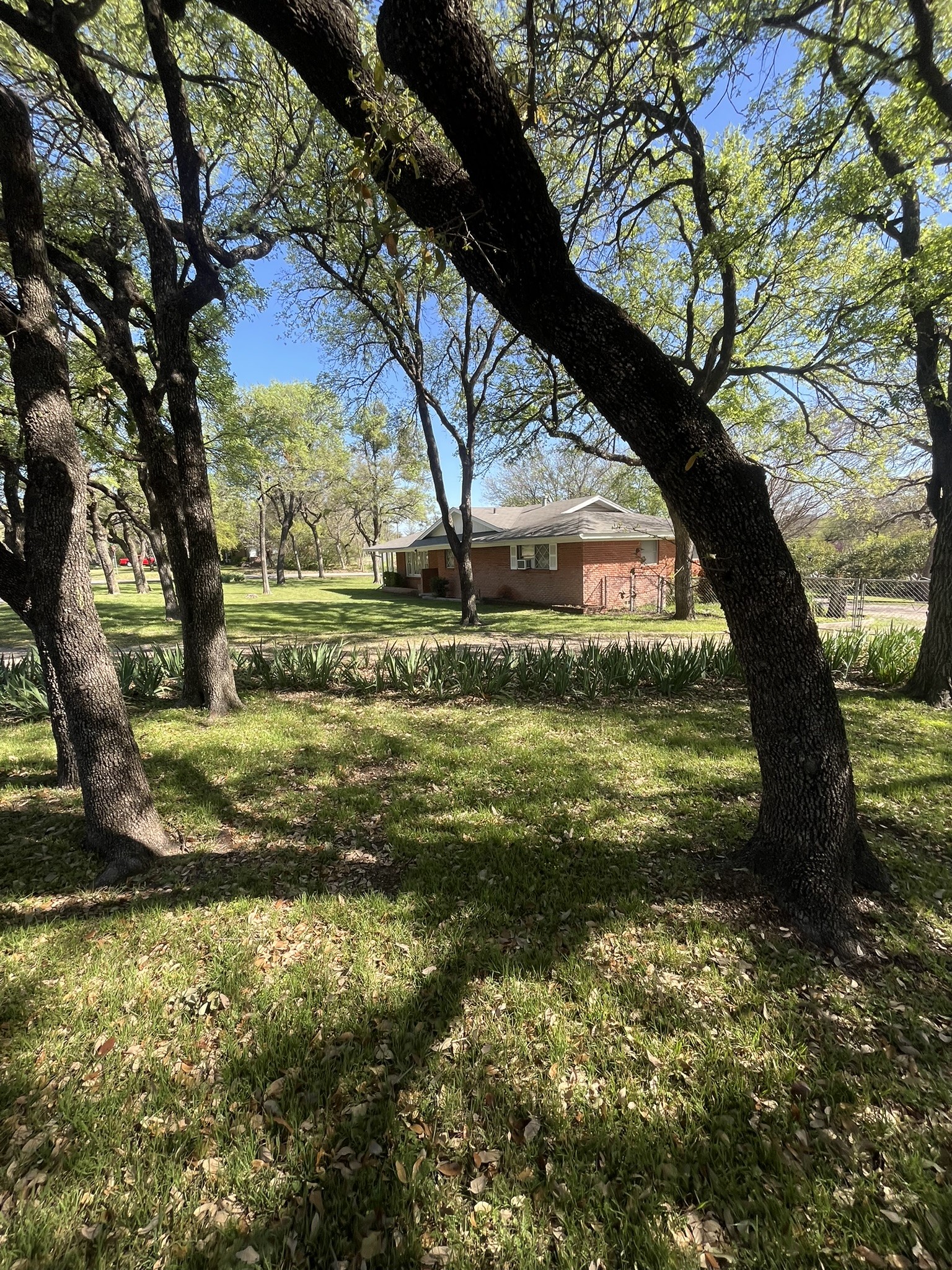 111 Lakeridge Road Lakeside TX 76108