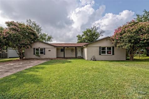141 Sunnydale Drive Hewitt TX 76643