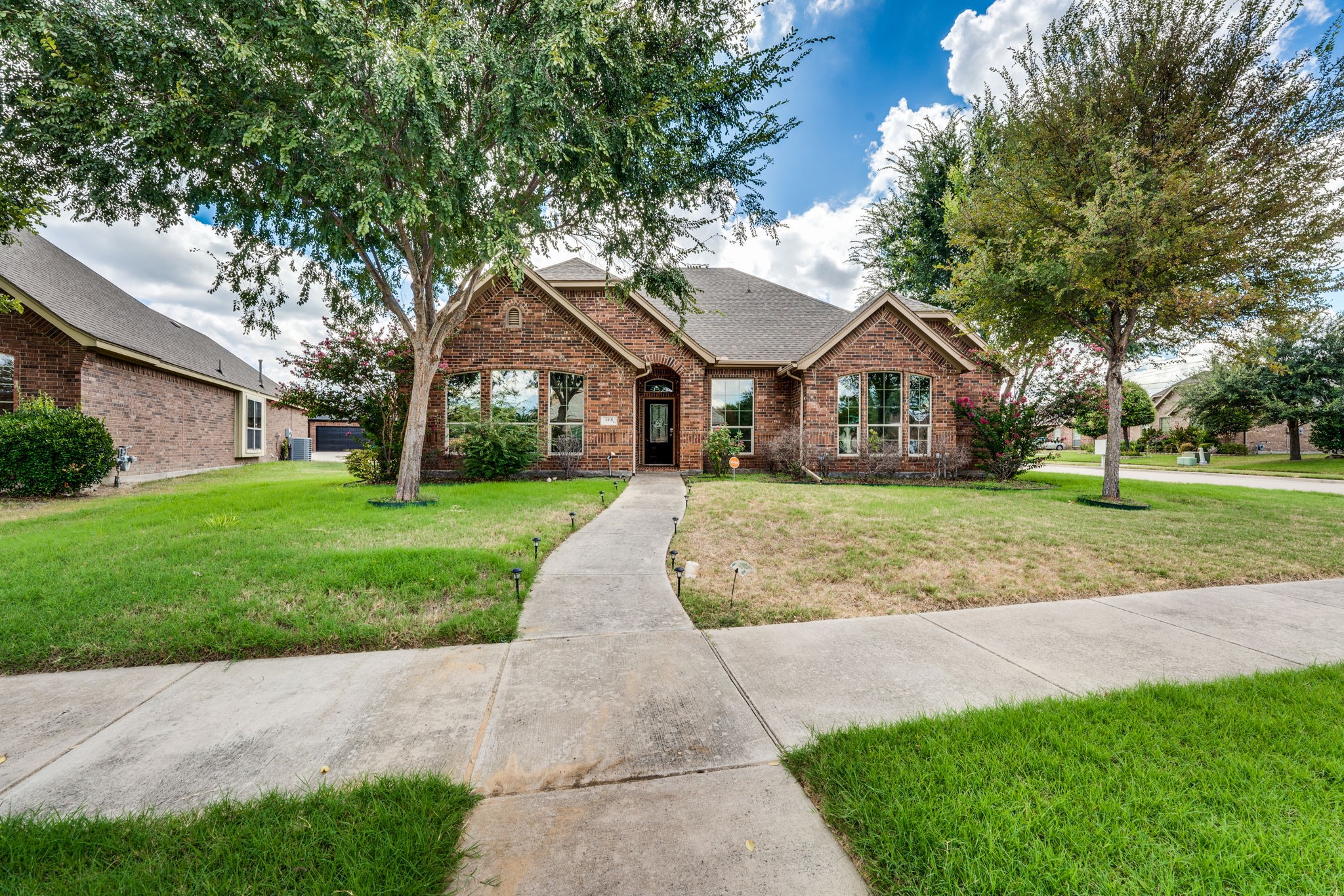 1418 Dusky Thrush Street Desoto TX 75115