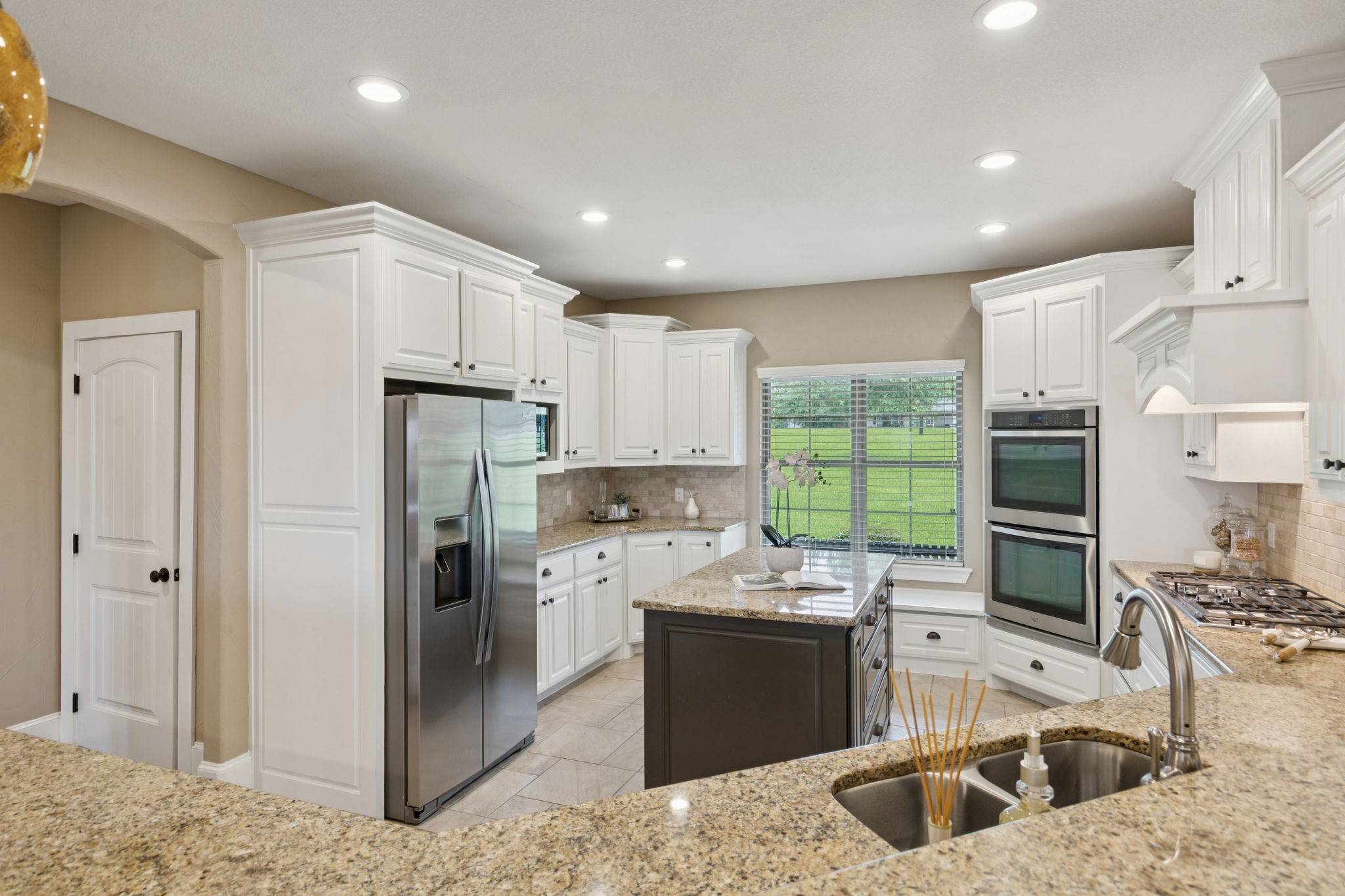 320 Tate Circle Sherman TX 75090