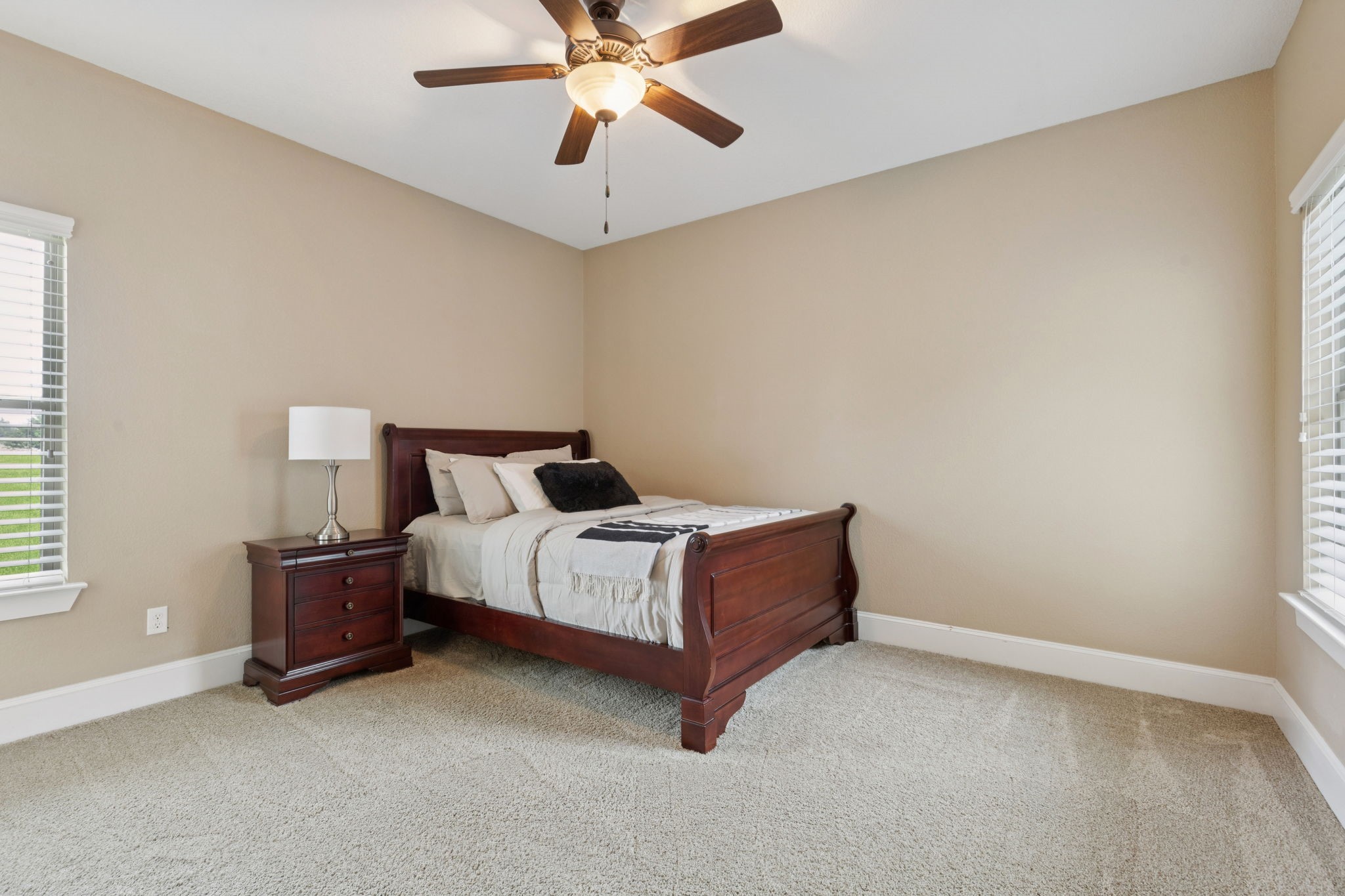 320 Tate Circle Sherman TX 75090