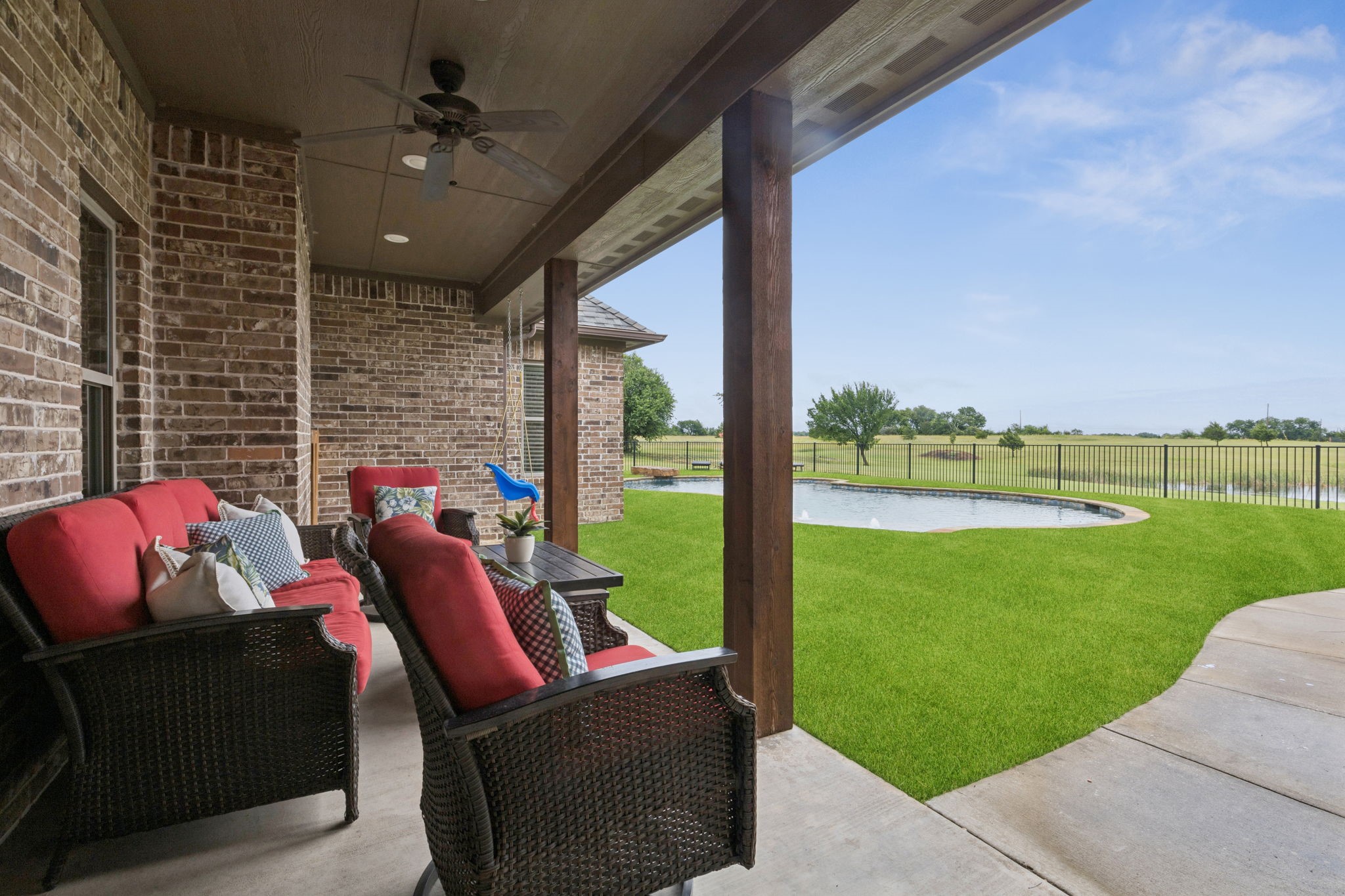 320 Tate Circle Sherman TX 75090