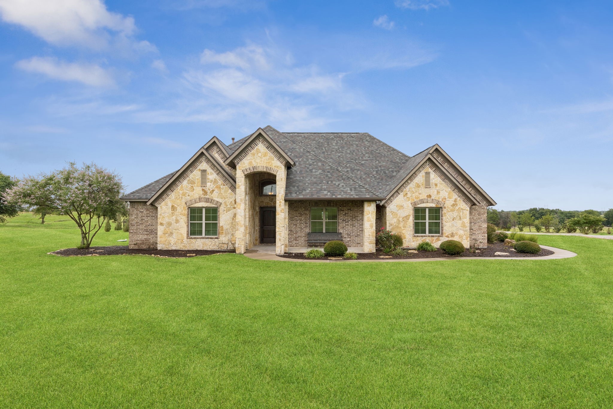 320 Tate Circle Sherman TX 75090