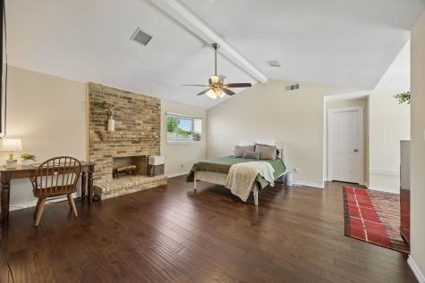 1433 Lincoln Place Carrollton TX 75006