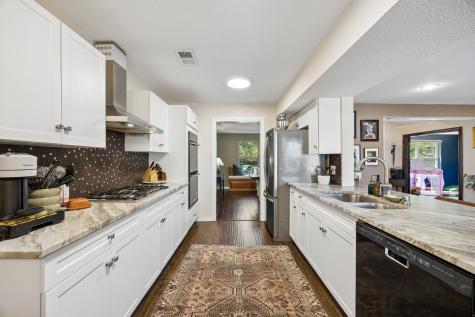 1433 Lincoln Place Carrollton TX 75006