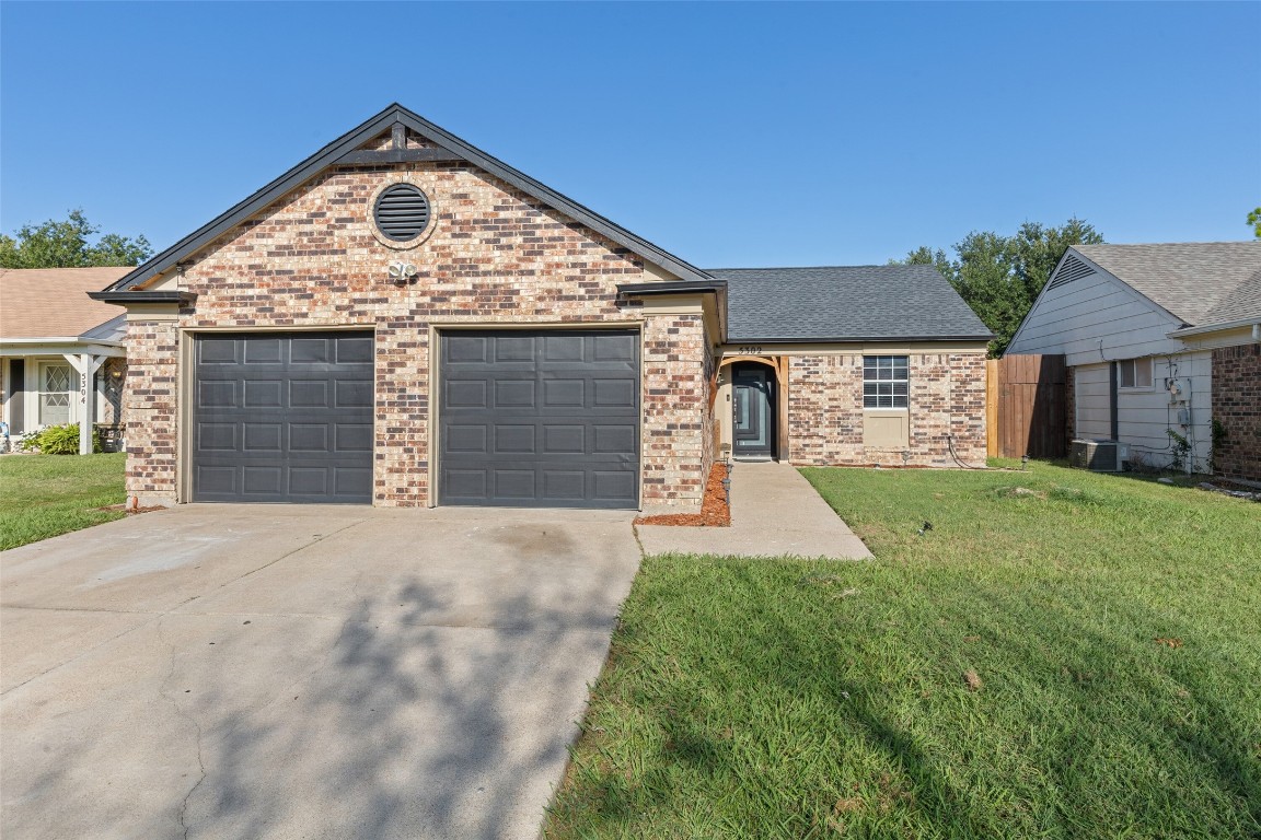 5302 Daffodil Court Arlington TX 76018