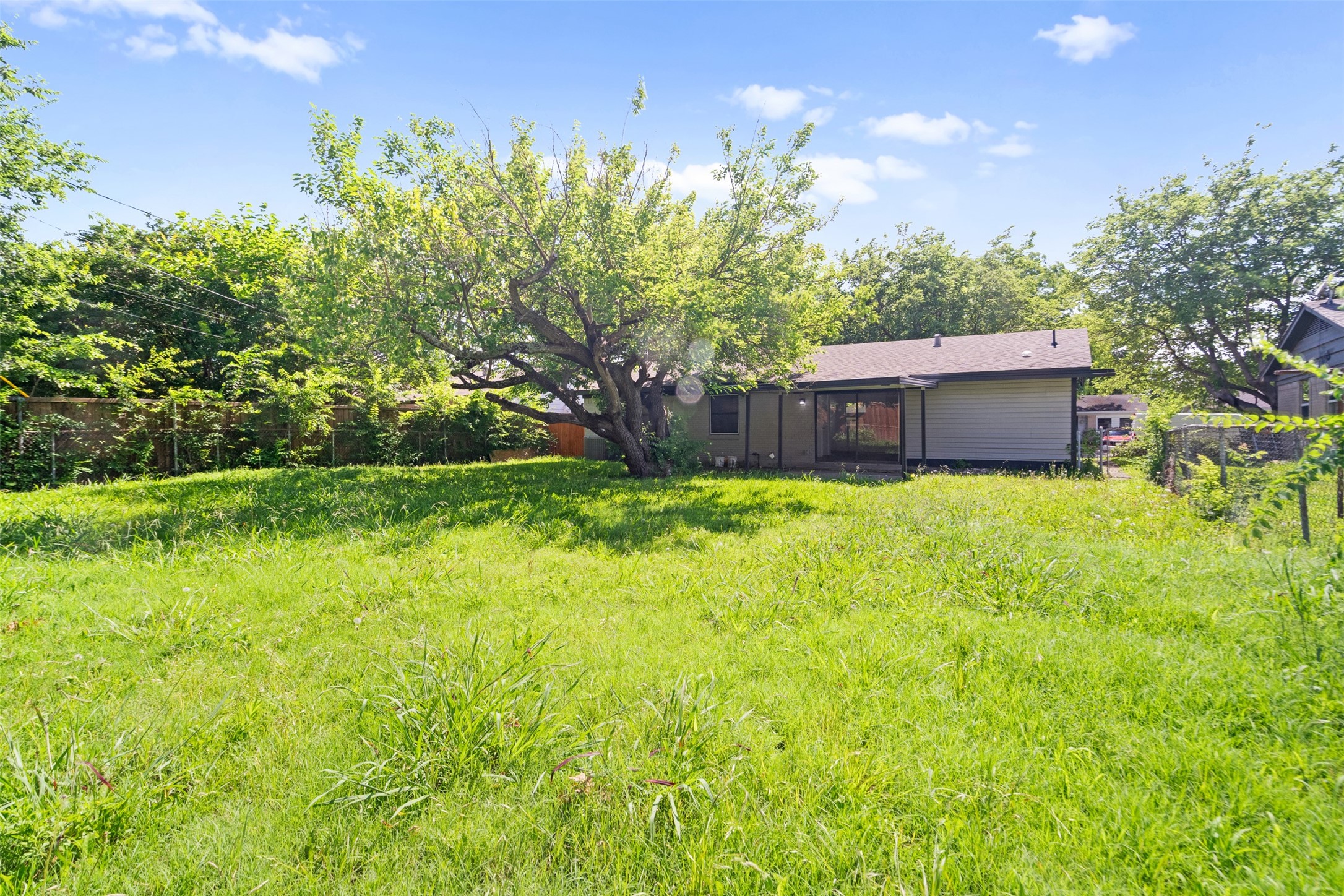 808 Bluebonnet Lane Mesquite TX 75149