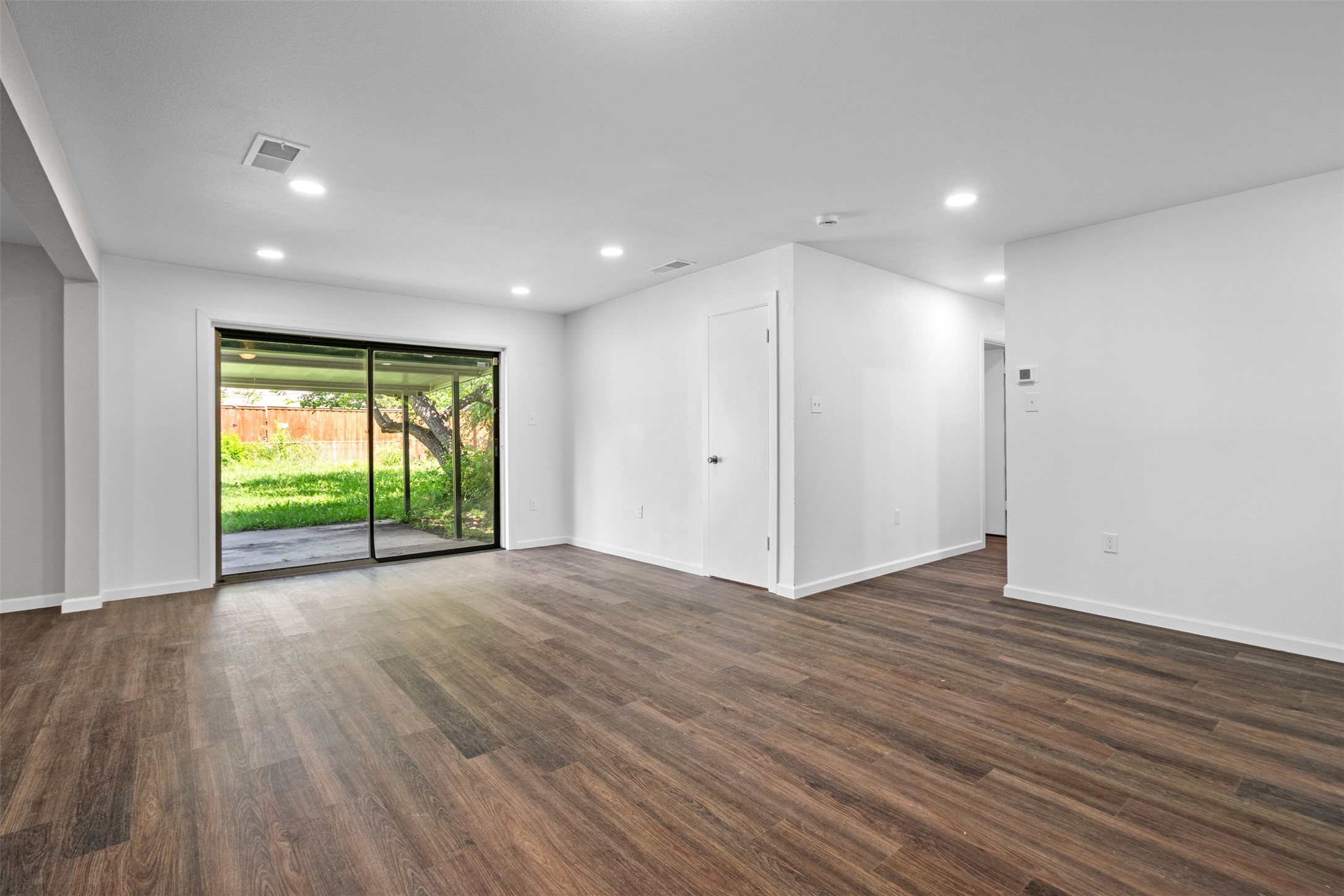 808 Bluebonnet Lane Mesquite TX 75149