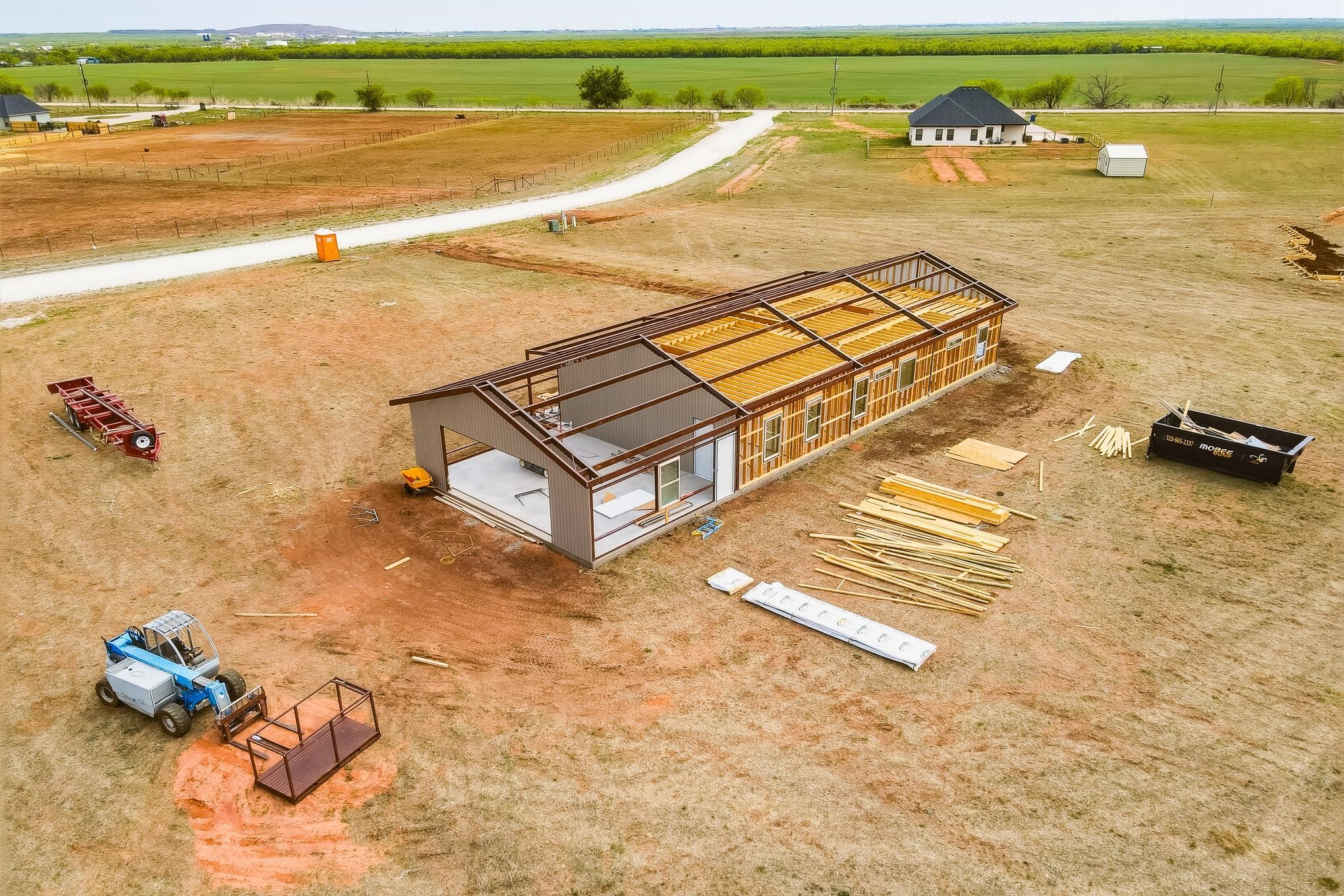 2097 Pr 4282 Hawley TX 79525