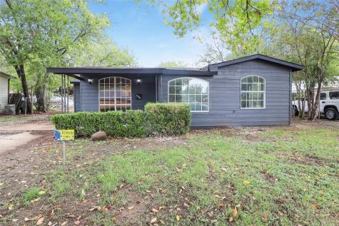 2405 Carverly Drive Fort Worth TX 76112