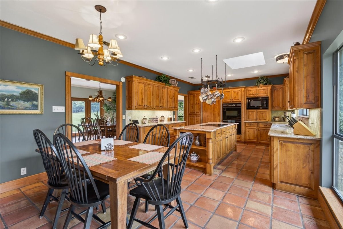906 Valle Vista Drive Athens TX 75751