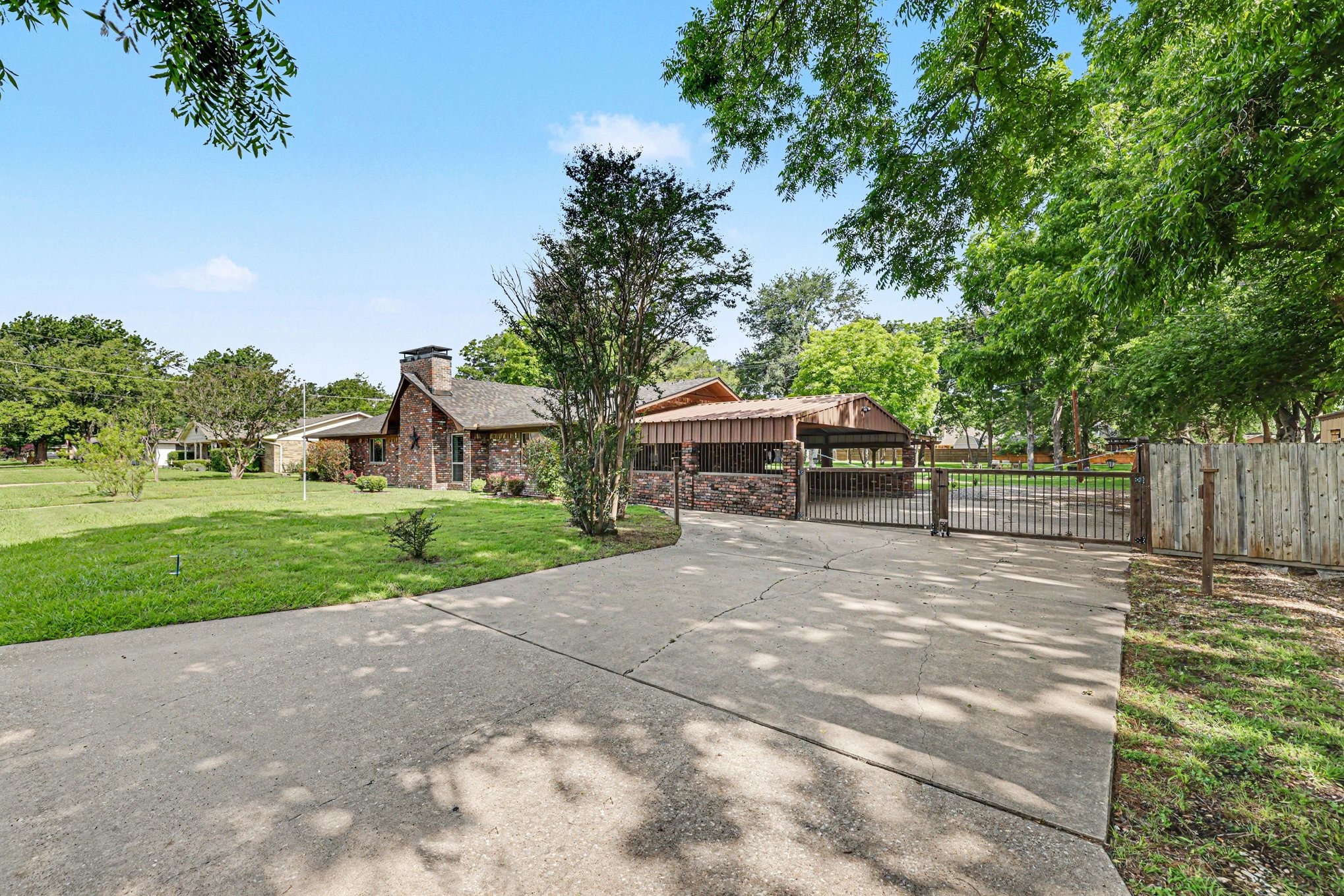 805 Wes Michael Road Bonham TX 75418