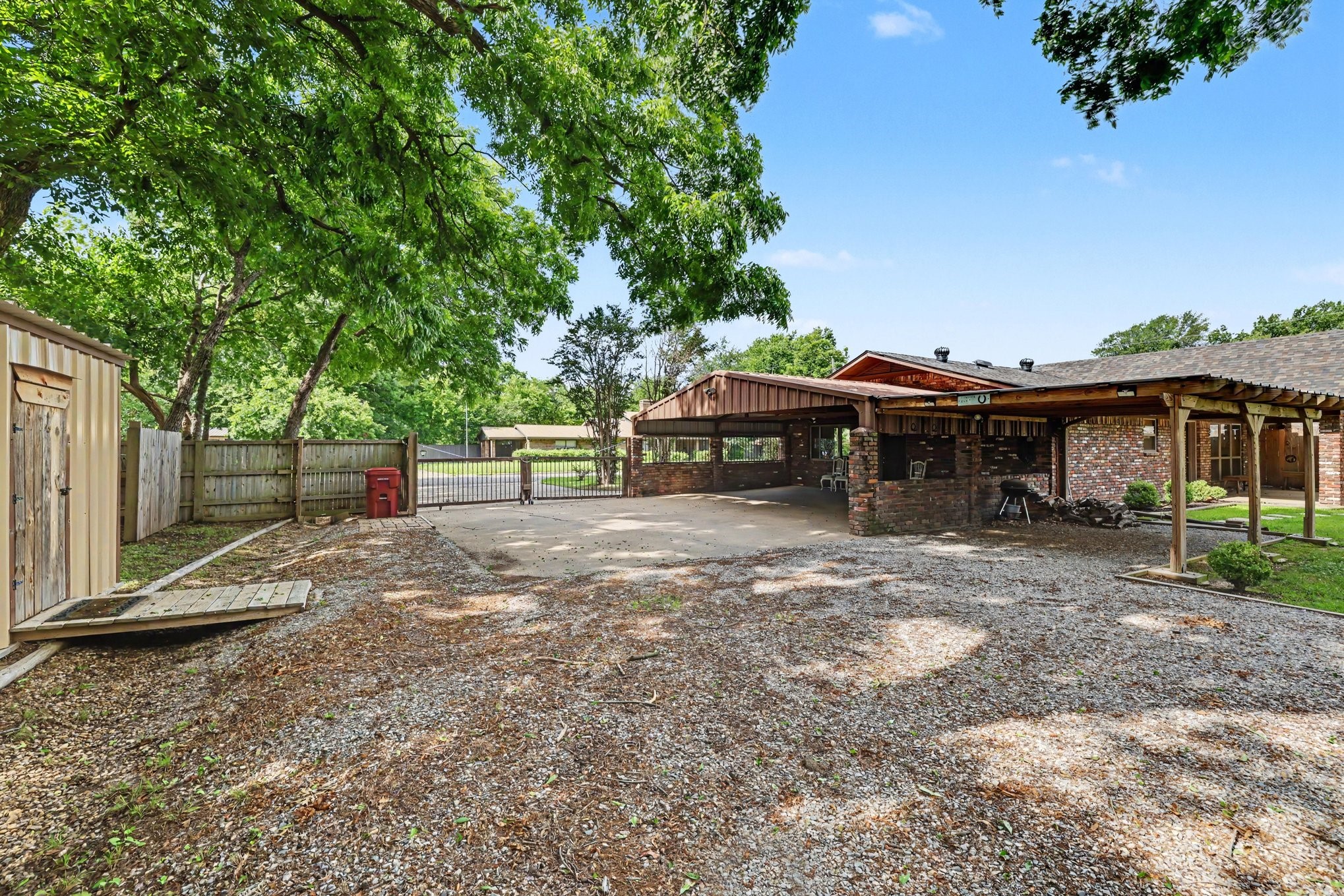 805 Wes Michael Road Bonham TX 75418