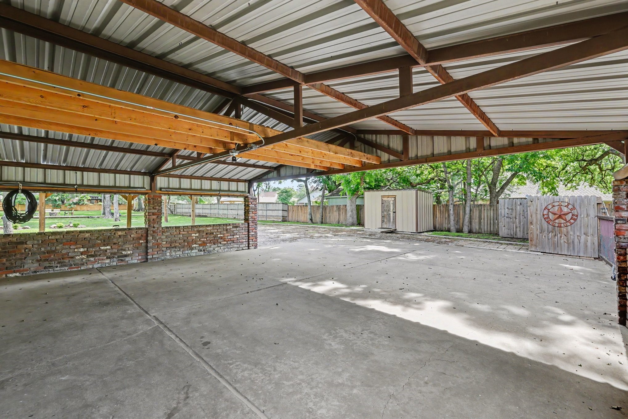 805 Wes Michael Road Bonham TX 75418