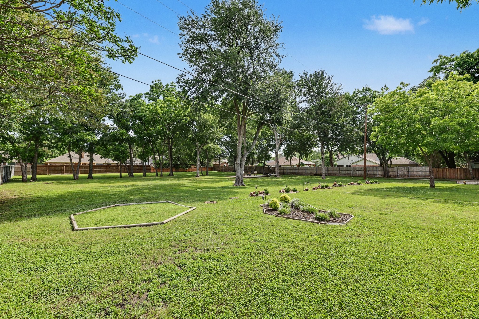 805 Wes Michael Road Bonham TX 75418