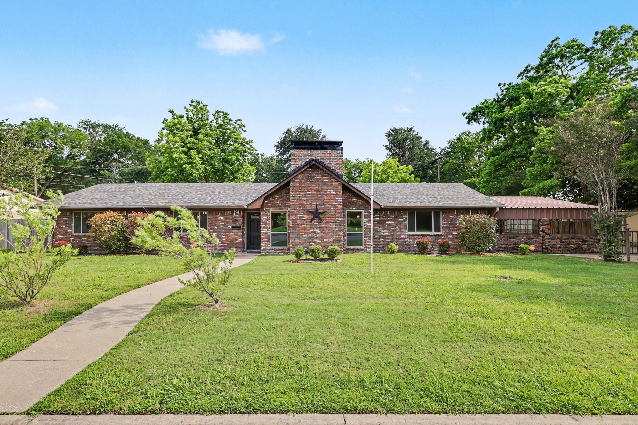 805 Wes Michael Road Bonham TX 75418