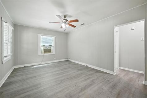 204 Graham Avenue Bonham TX 75418