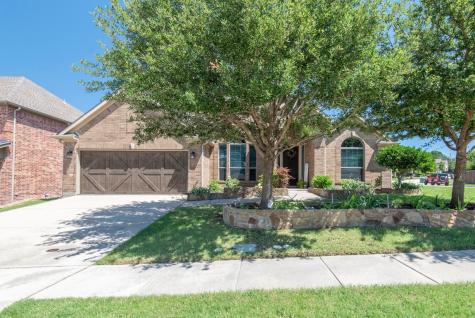 200 Oak Point Drive Mckinney TX 75071
