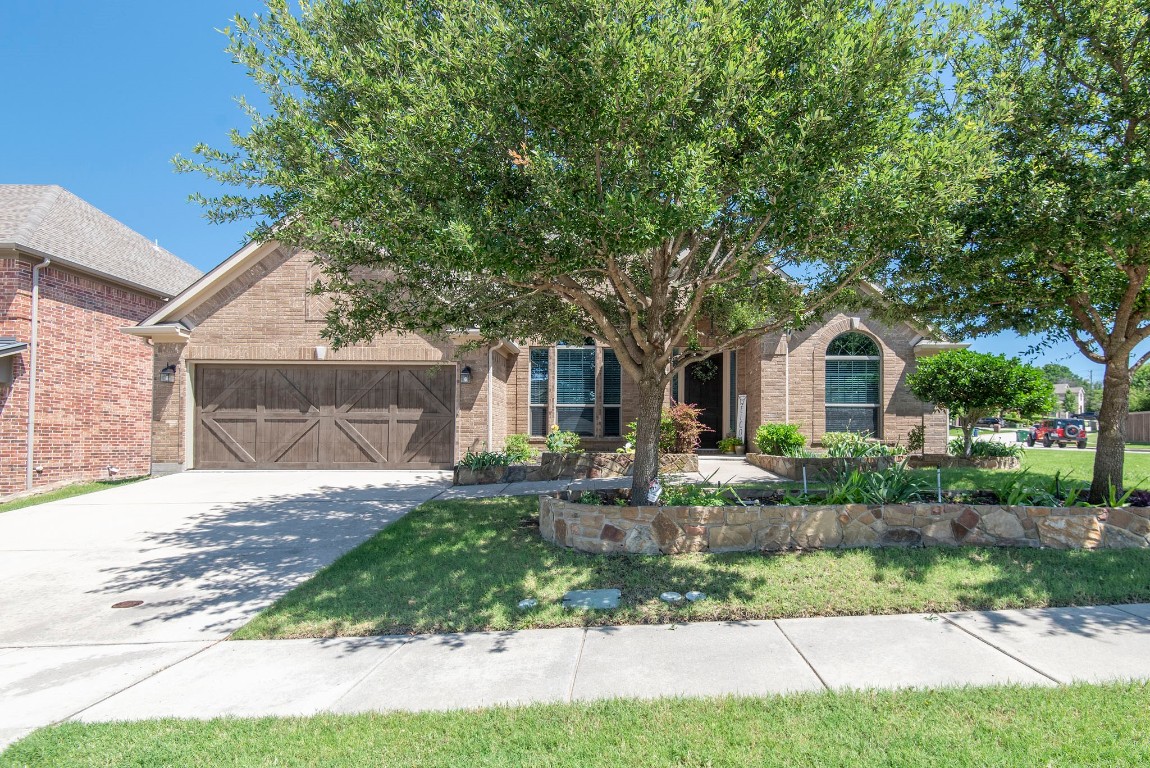200 Oak Point Drive Mckinney TX 75071