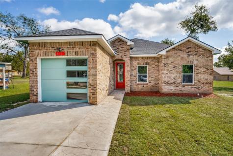 817 Clark Street Greenville TX 75401
