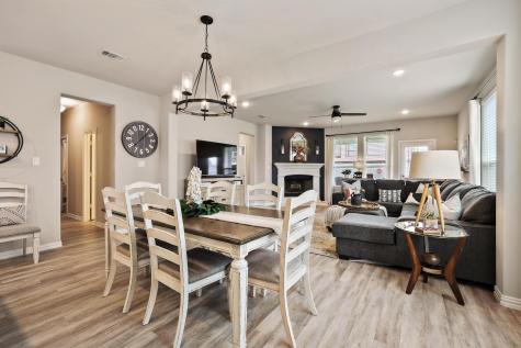 907 Swift Drive Sherman TX 75092