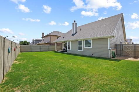 907 Swift Drive Sherman TX 75092