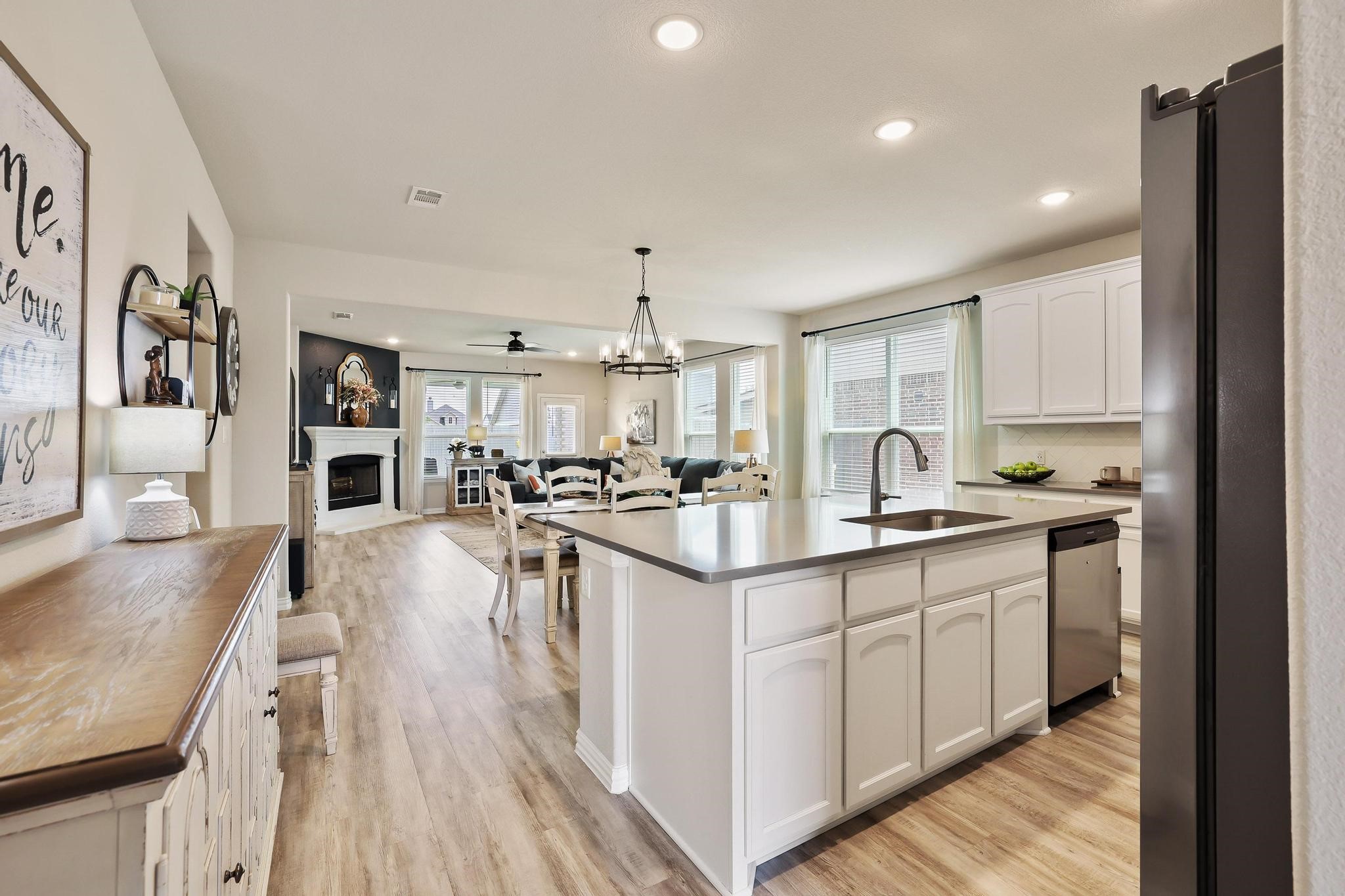 907 Swift Drive Sherman TX 75092