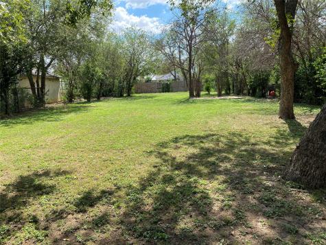 304 Hollywood Street Coleman TX 76834