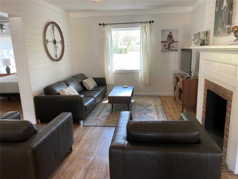 304 Hollywood Street Coleman TX 76834