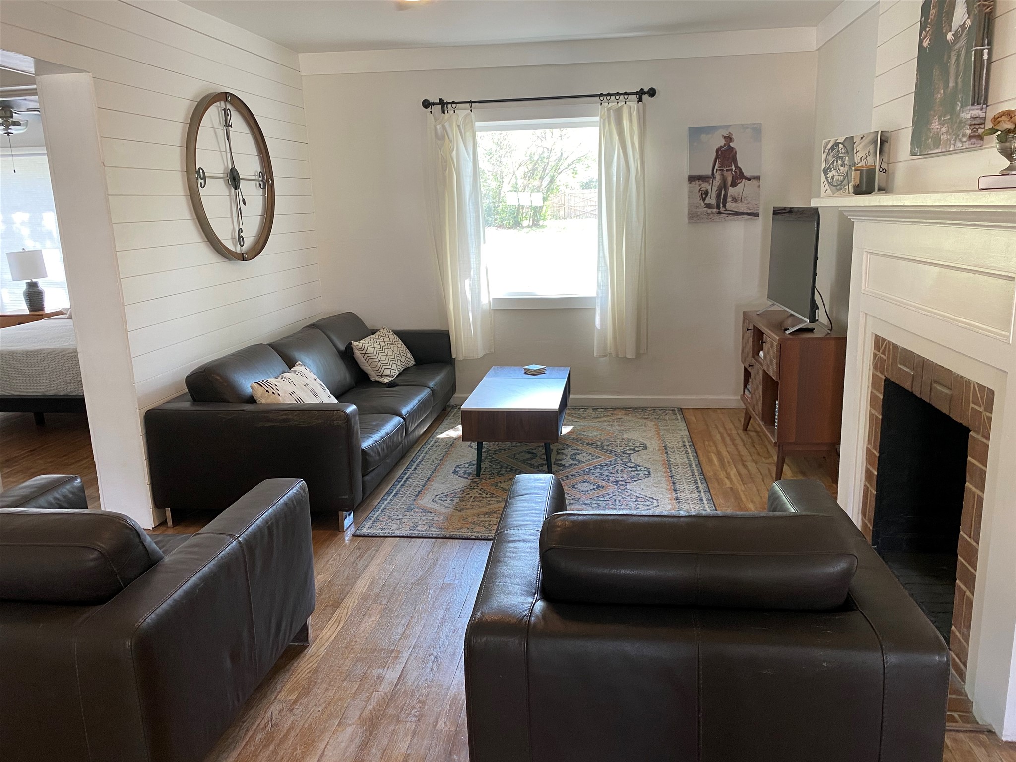 304 Hollywood Street Coleman TX 76834