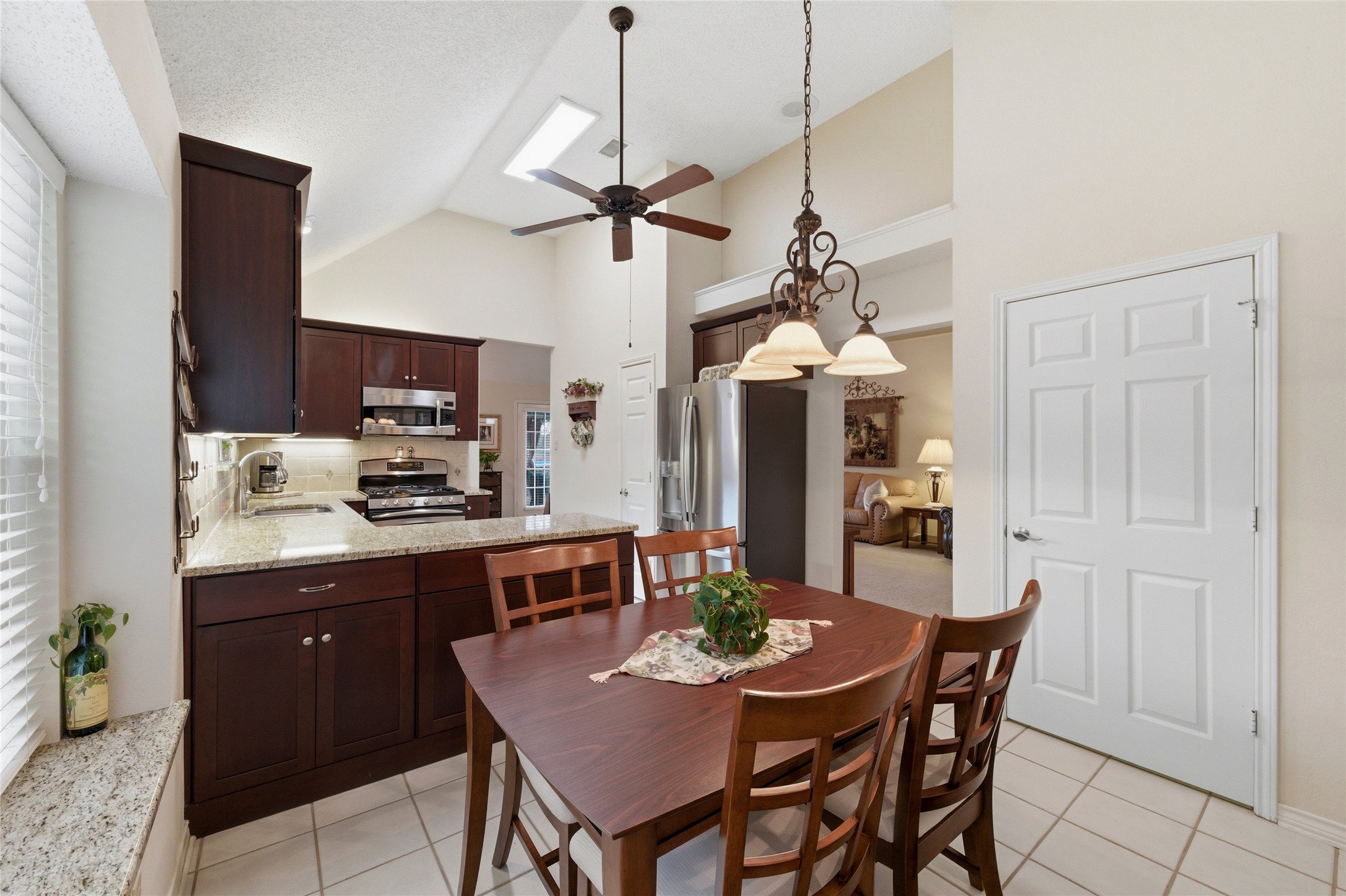 840 Lionel Way Fort Worth TX 76108