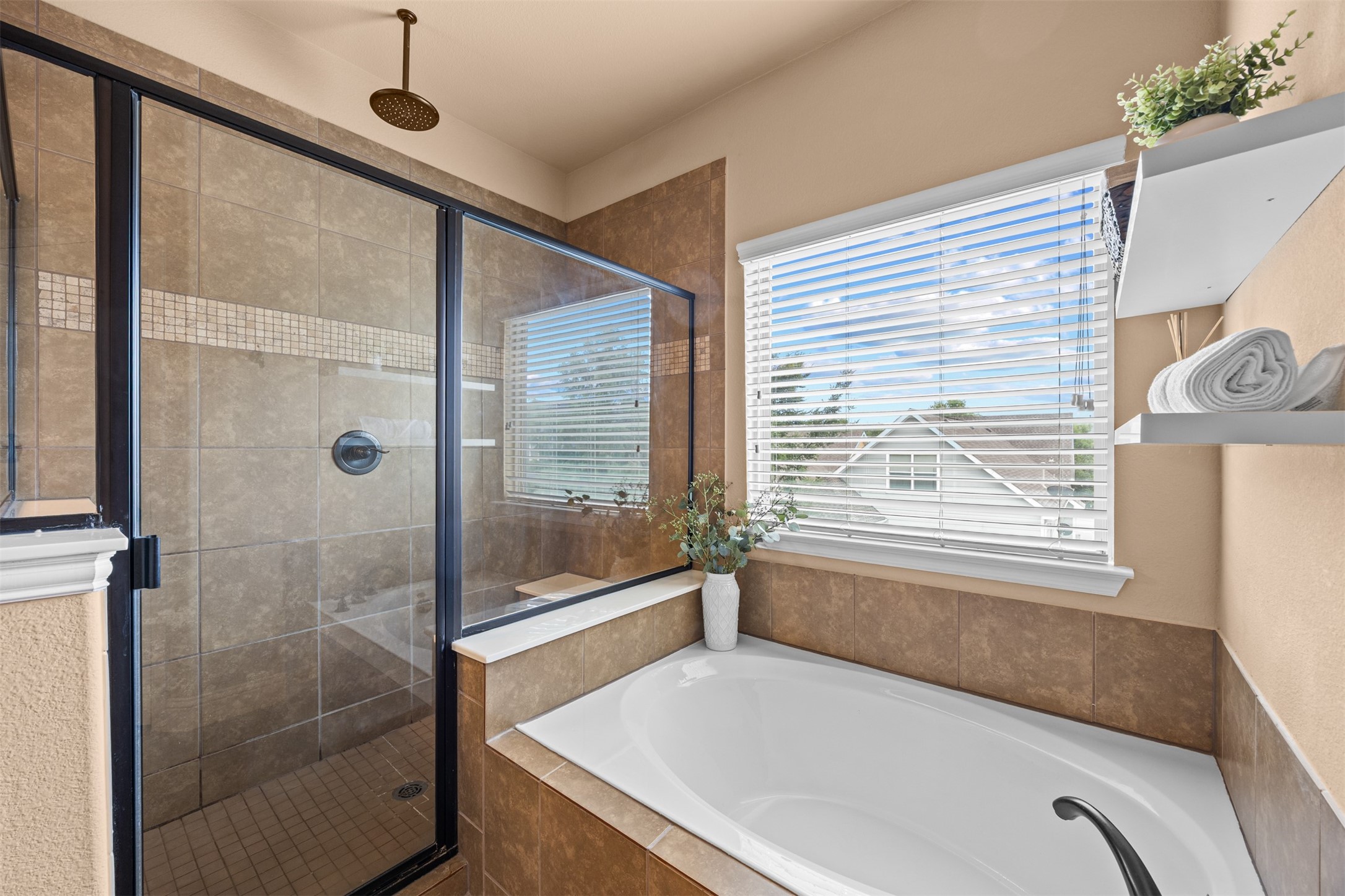1220 King George Lane Savannah TX 76227
