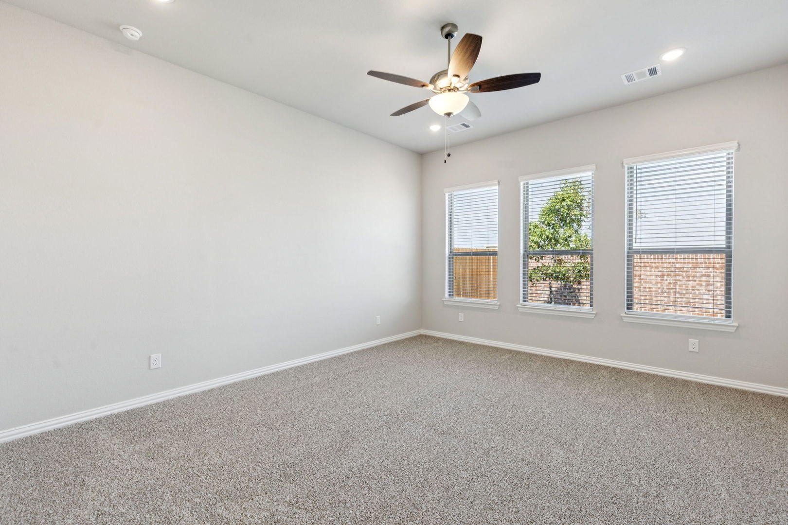 4146 Beale Street Heartland TX 75114