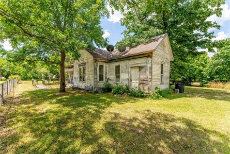 200 N Boston Street Rice TX 75155