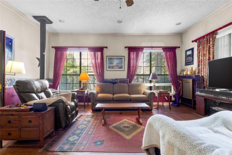 5026 Lost Pine Drive Chandler TX 75758