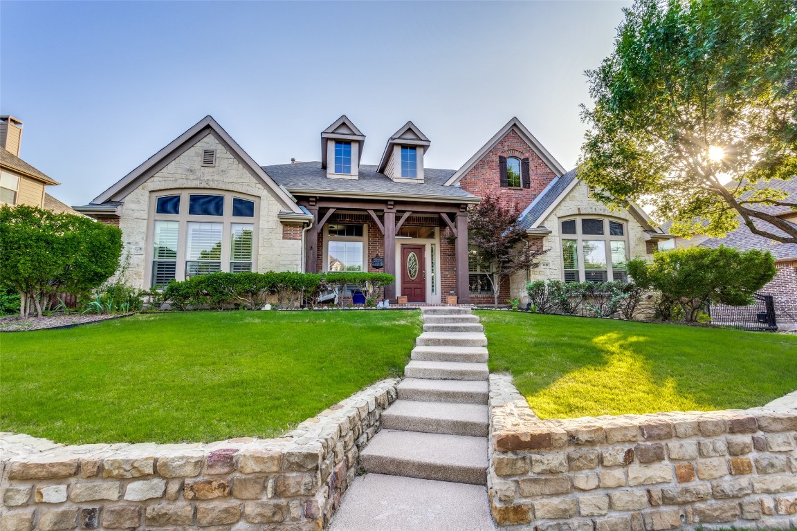 1012 Damsel Caroline Drive Lewisville TX 75056
