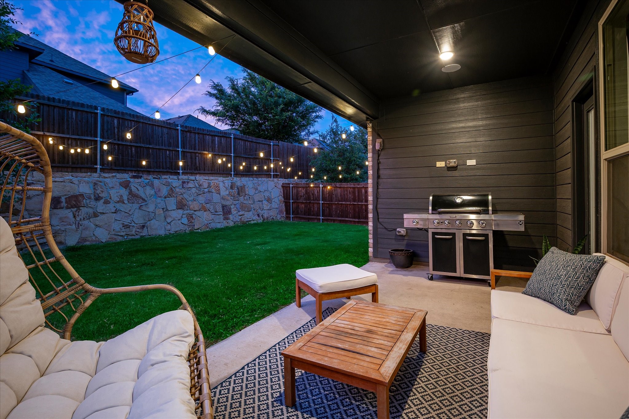 113 Camelia Street Garland TX 75043