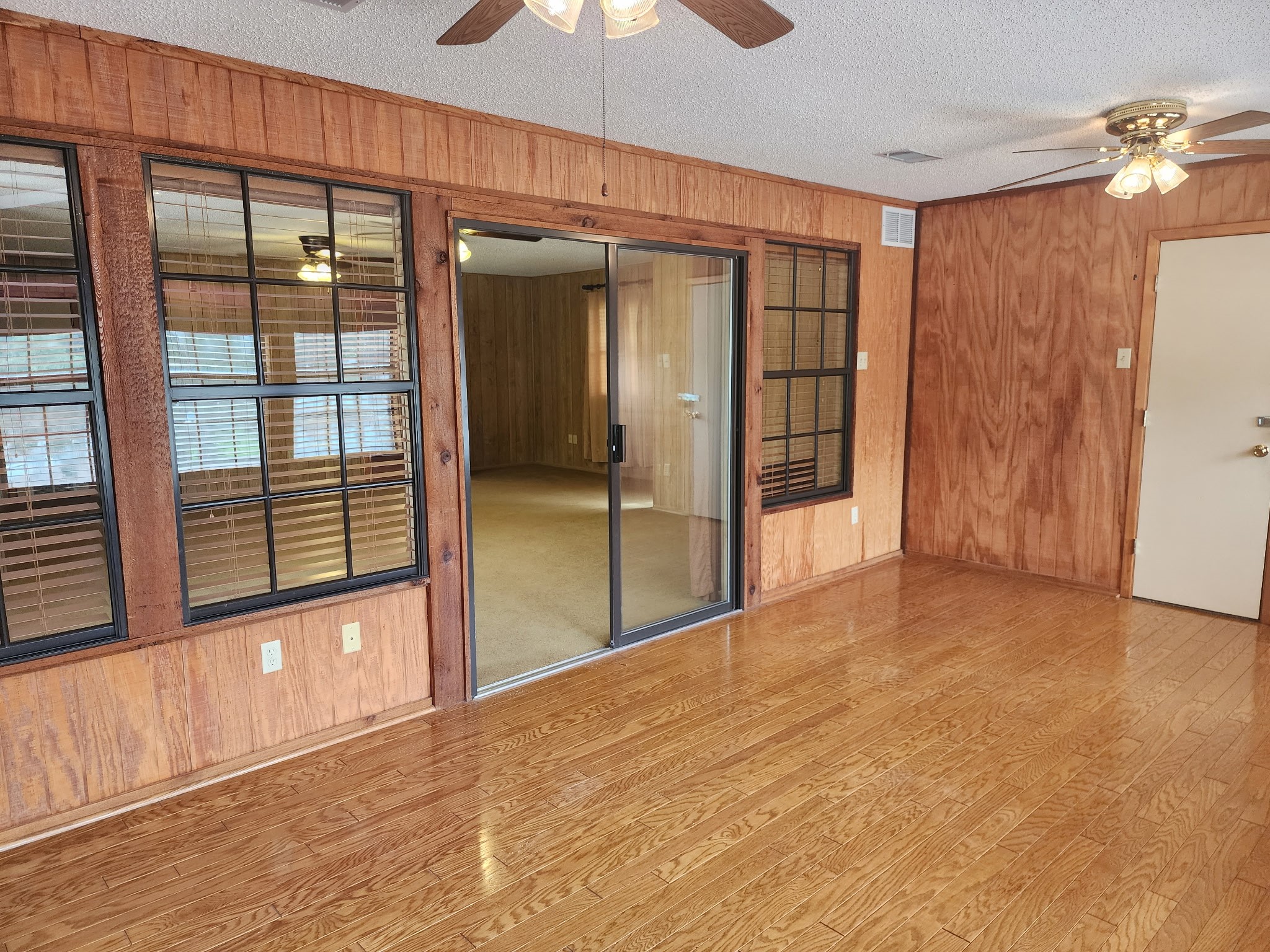 1505 Kanakoa Drive S Tool TX 75143