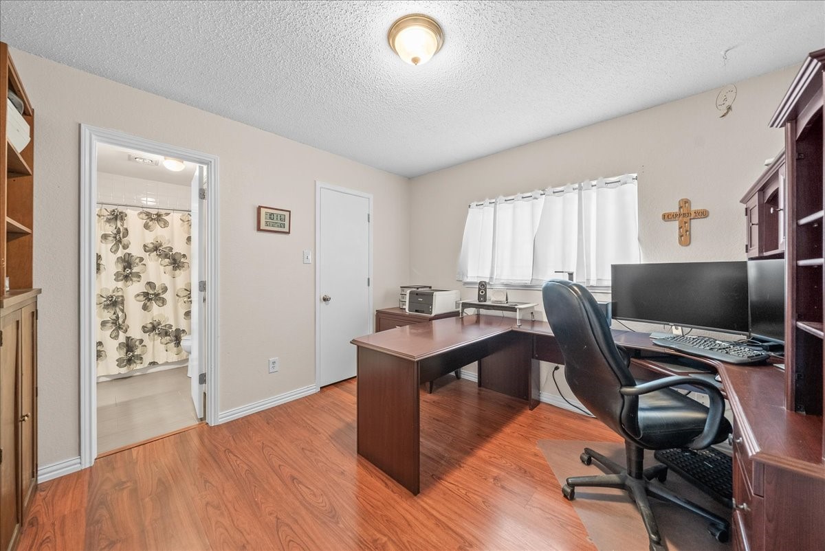 3432 Vine Ridge Bedford TX 76021