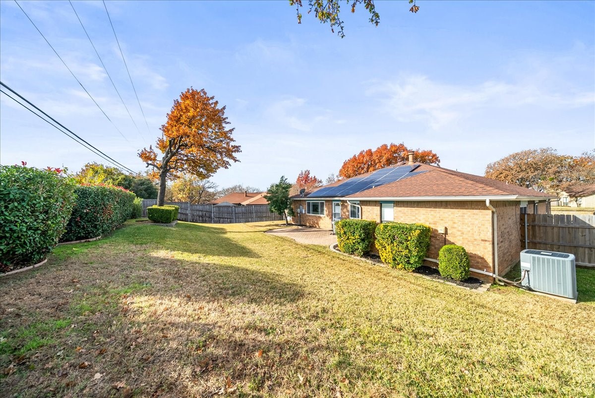 3432 Vine Ridge Bedford TX 76021