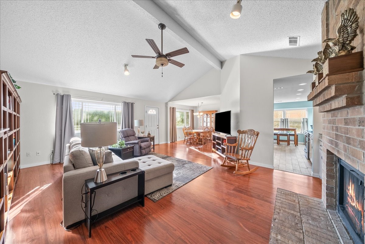 3432 Vine Ridge Bedford TX 76021