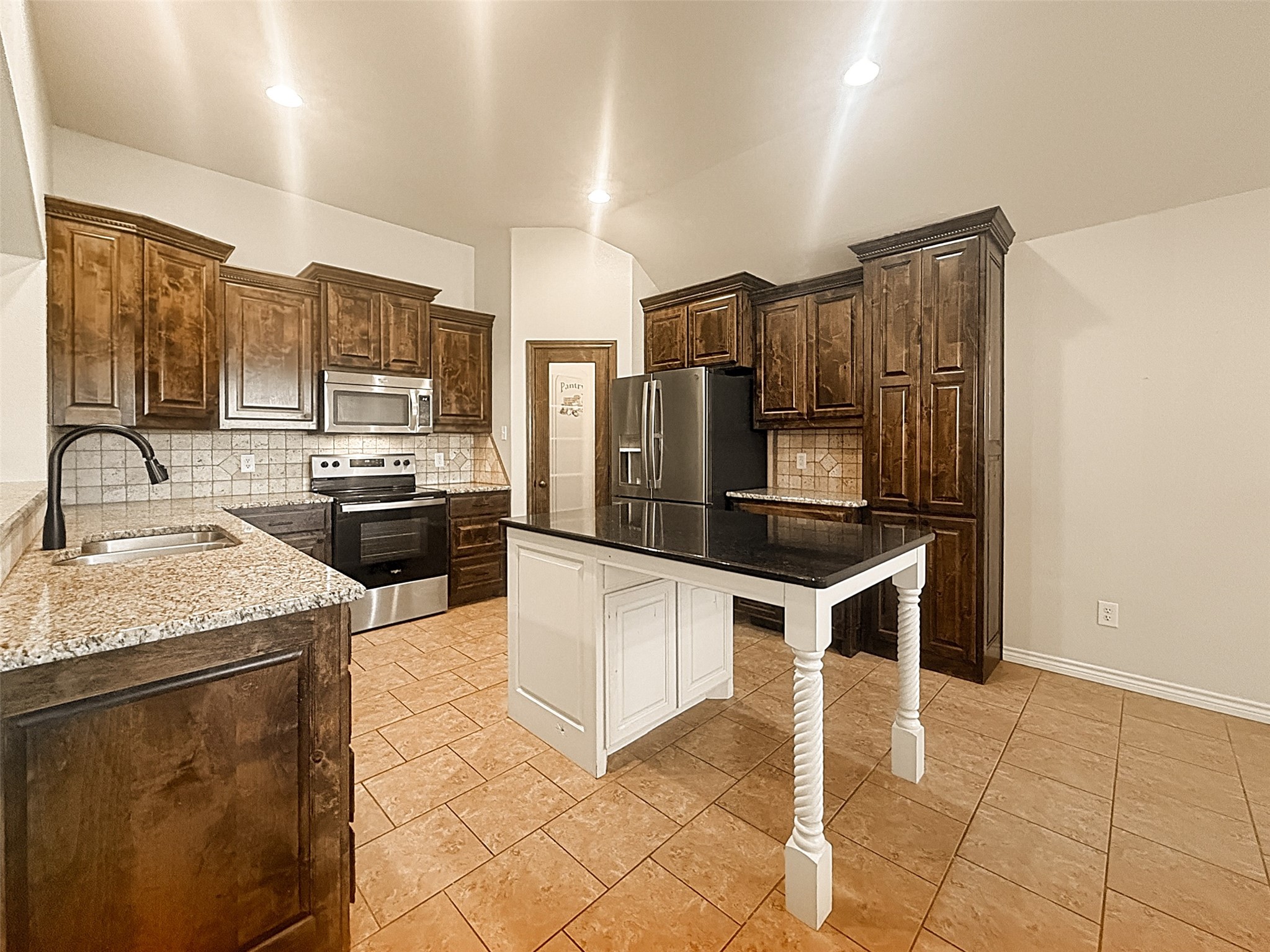 1209 Butterfield Street Bridgeport TX 76426
