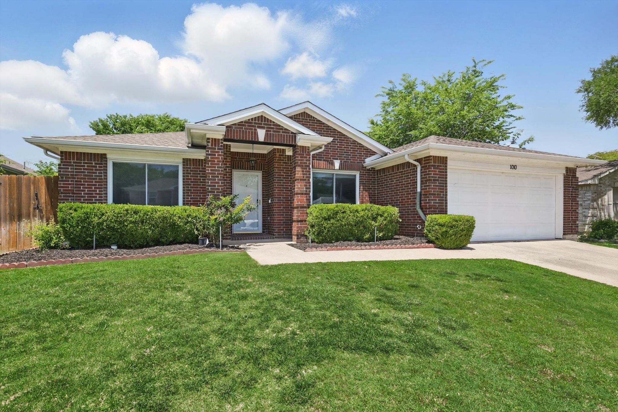 1010 Greenbriar Lane Mckinney TX 75069