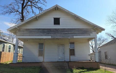 226 W Texas Street Denison TX 75020