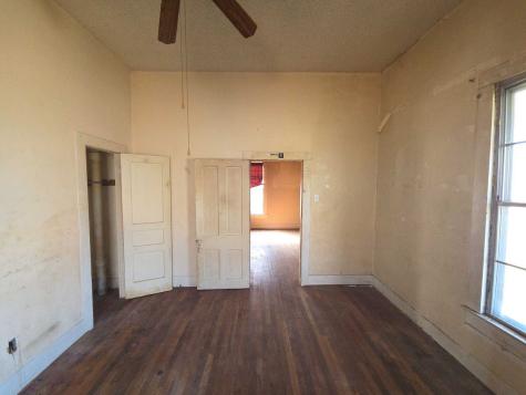 226 W Texas Street Denison TX 75020