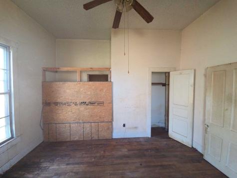 226 W Texas Street Denison TX 75020